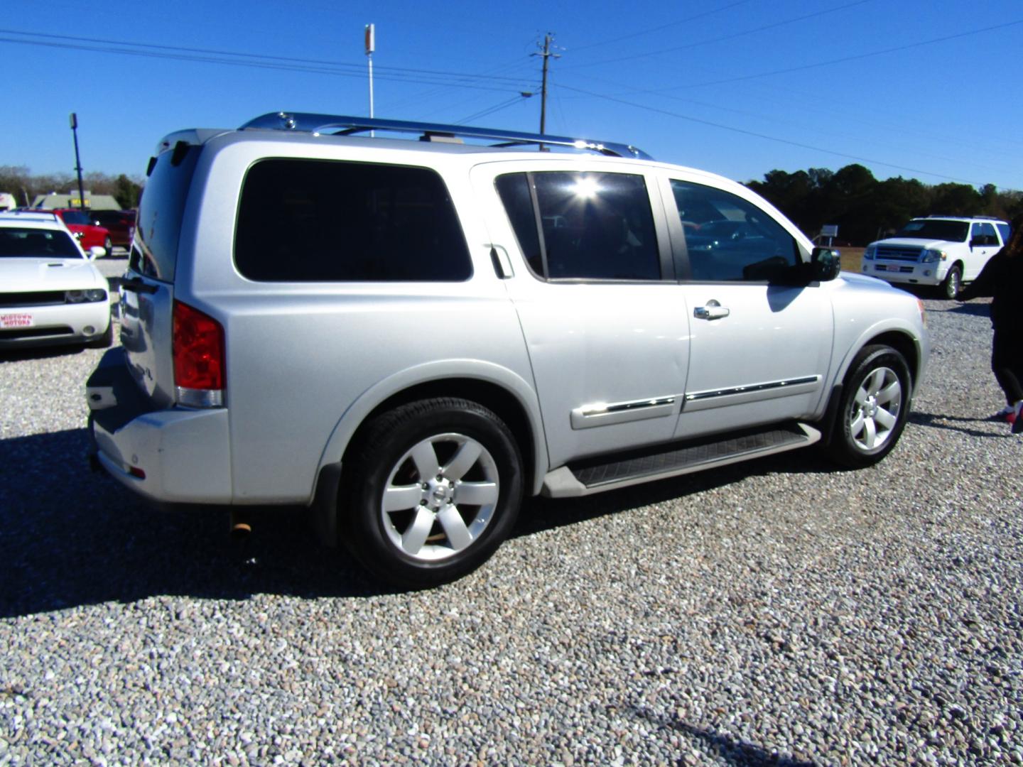 2011 Silver /Black Nissan Armada SL 2WD (5N1BA0ND4BN) with an 5.6L V8 DOHC 32V FFV engine, Automatic transmission, located at 15016 S Hwy 231, Midland City, AL, 36350, (334) 983-3001, 31.306210, -85.495277 - Photo#7